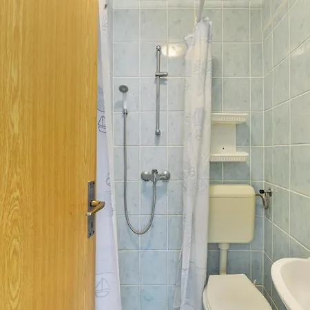 - Pedinka 294b Apartmán Vir
